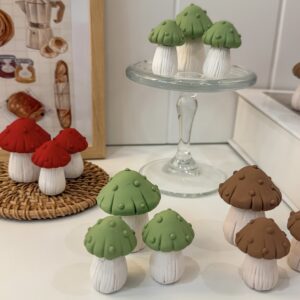 قارچ سه تایی سنگی